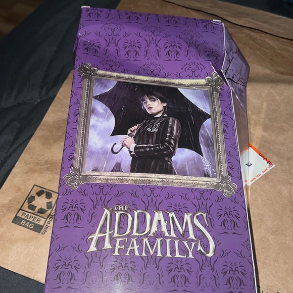 Wednesday doll - Picture 2 of 3